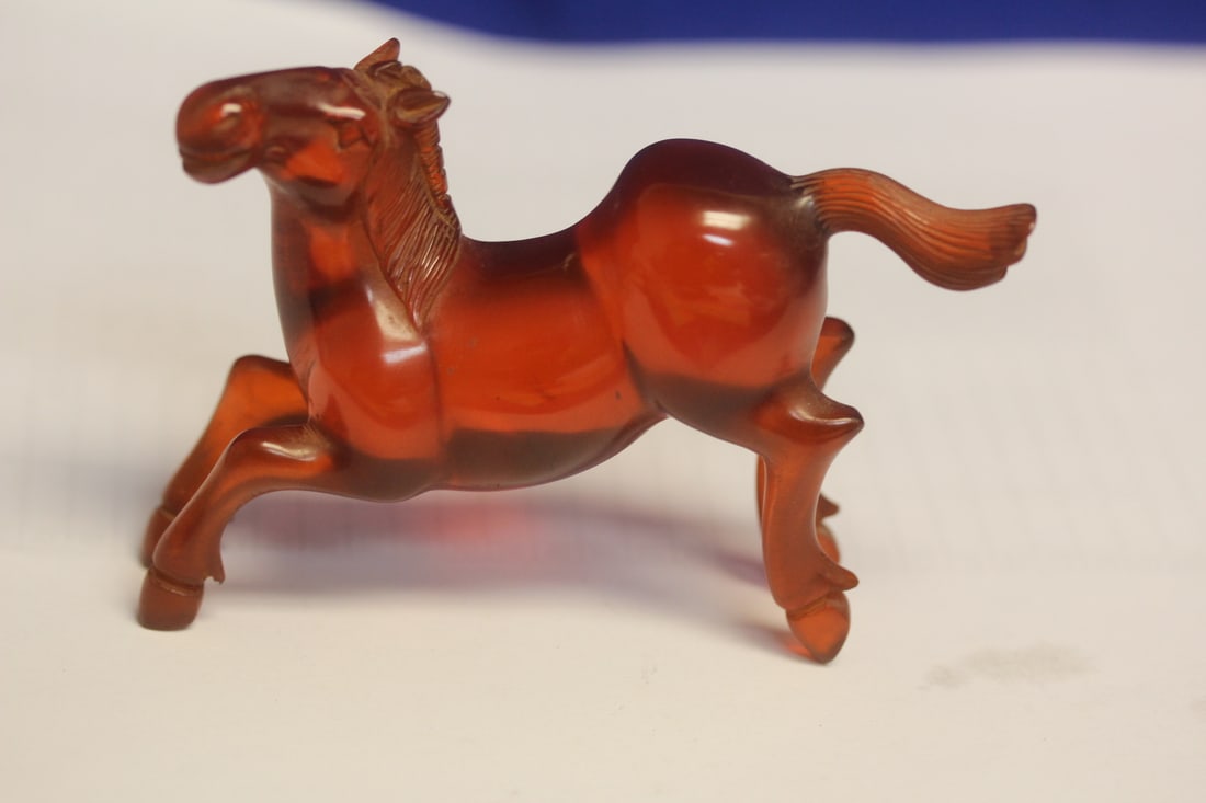 Amber Horse: 3 1/2" long - arcylic - probably Chinese - from early to mid 20th century