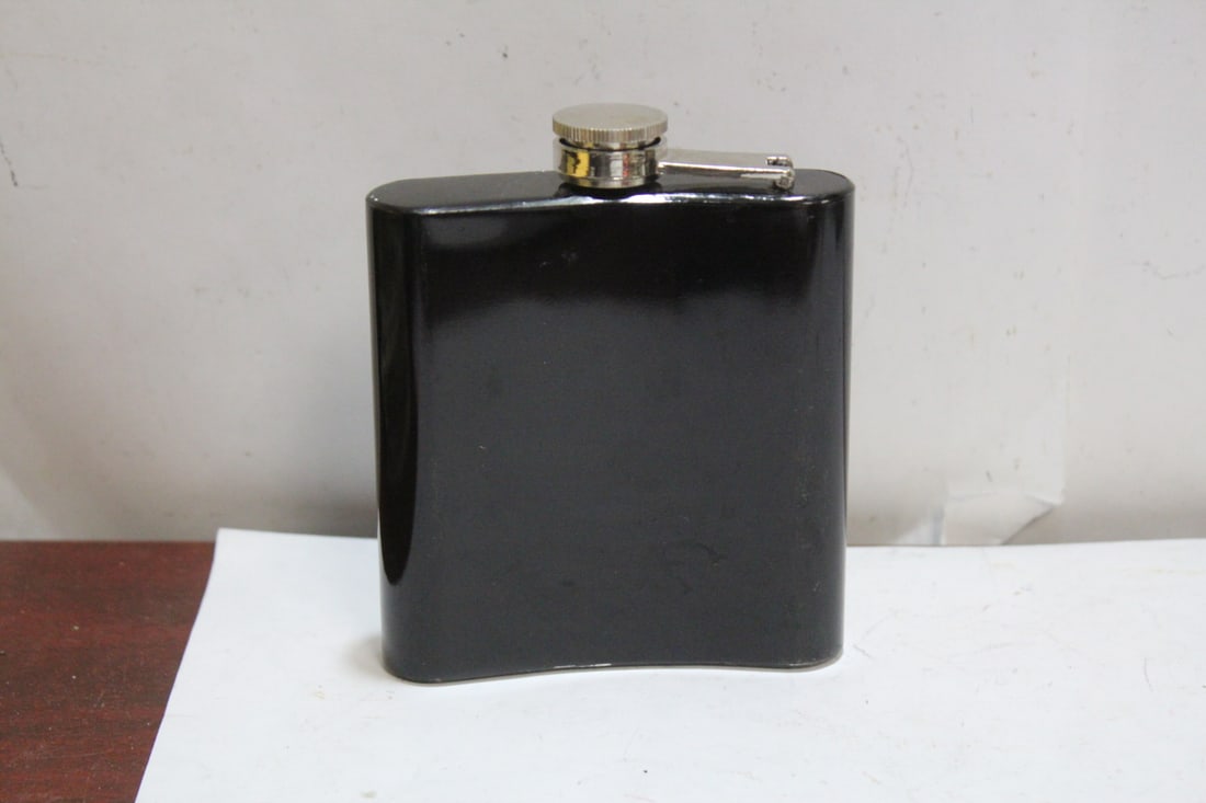 A Flask: 6 ounces