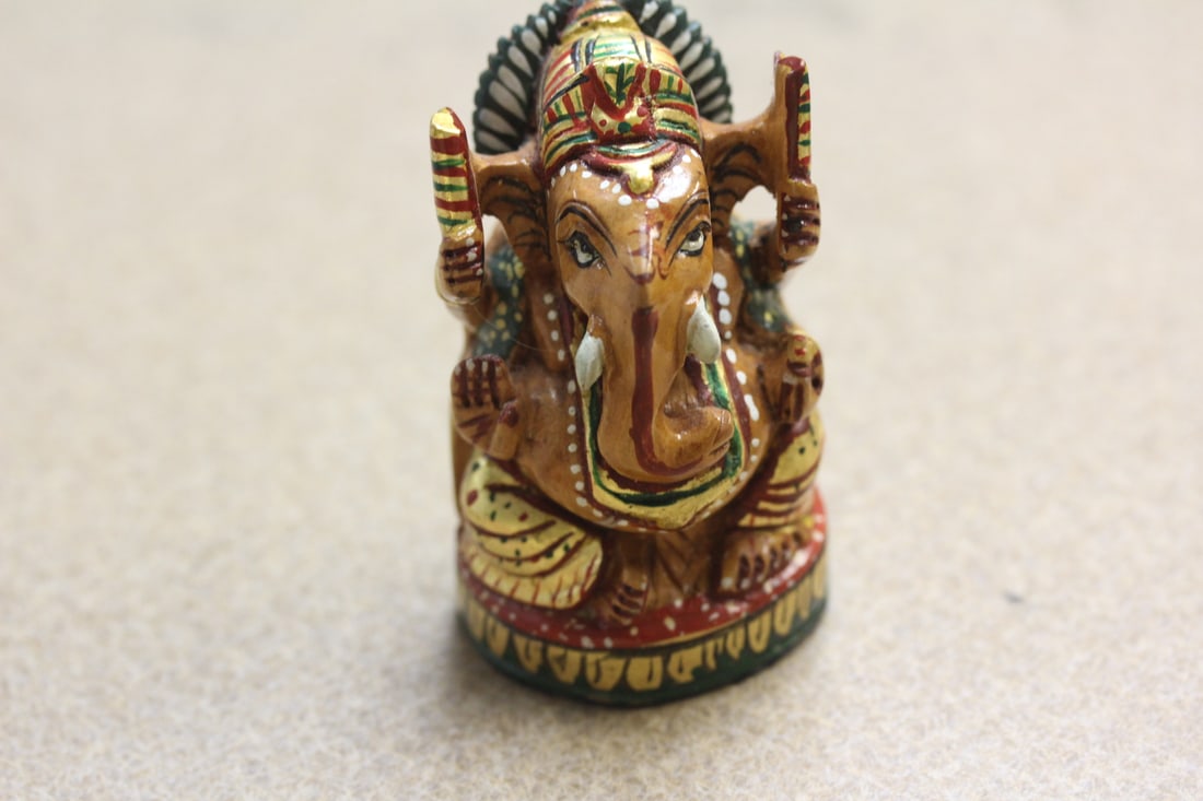 Wooden Decorative Elephant: 3 1/8" tall