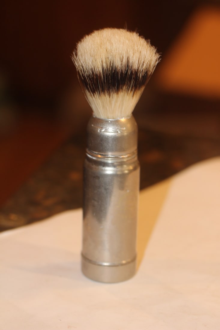 Vintage Crabtree nad Evelyn Travel Brush: 5 3/8" across