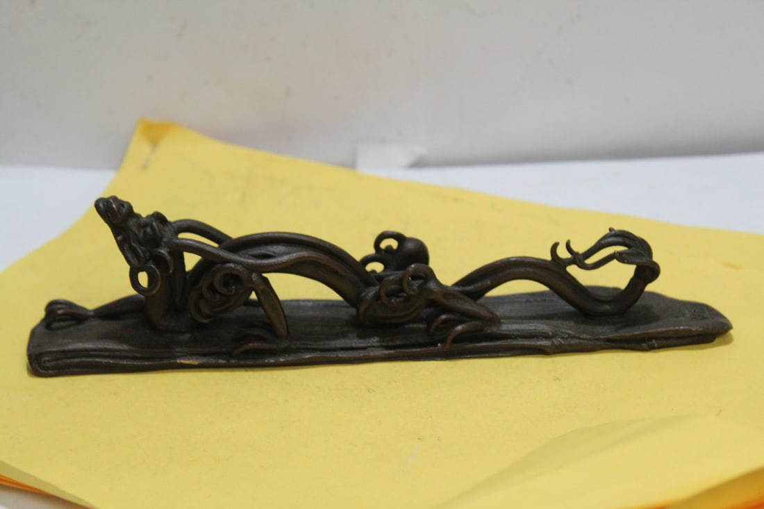 A Bronze? Chinese? Dragon: age unknown - signed - 8 1/2" long