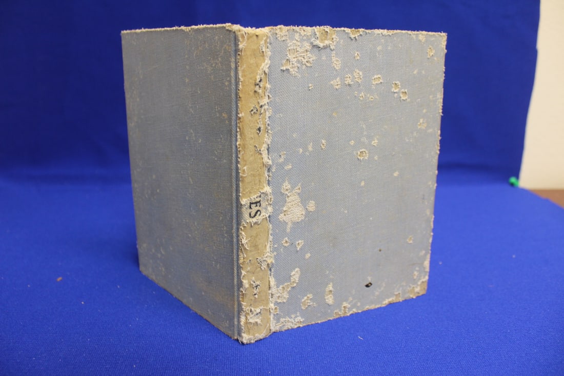 Hardcover Book: Portugese Simplified: book as found on the outside binding