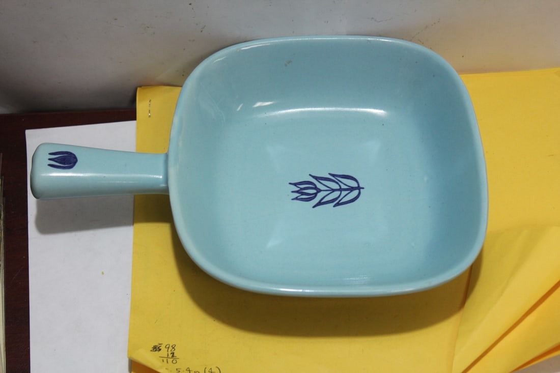 A Ceramic Pan: pottery - 7 1/4" square without the handle
