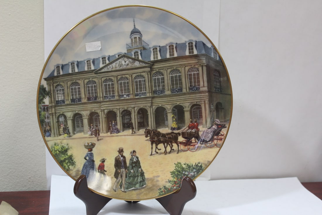 A Collector's Plate by John Alan Maxwell: 10 5/8" in diameter