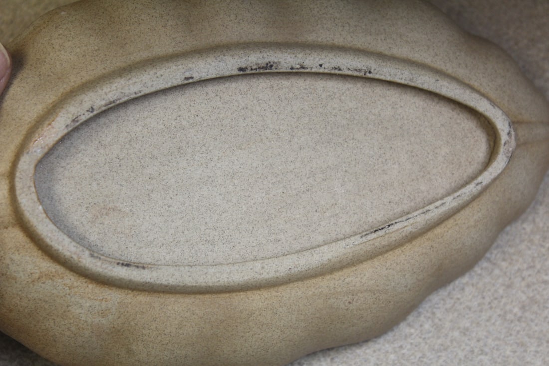Ceramic leaf bowl - 6