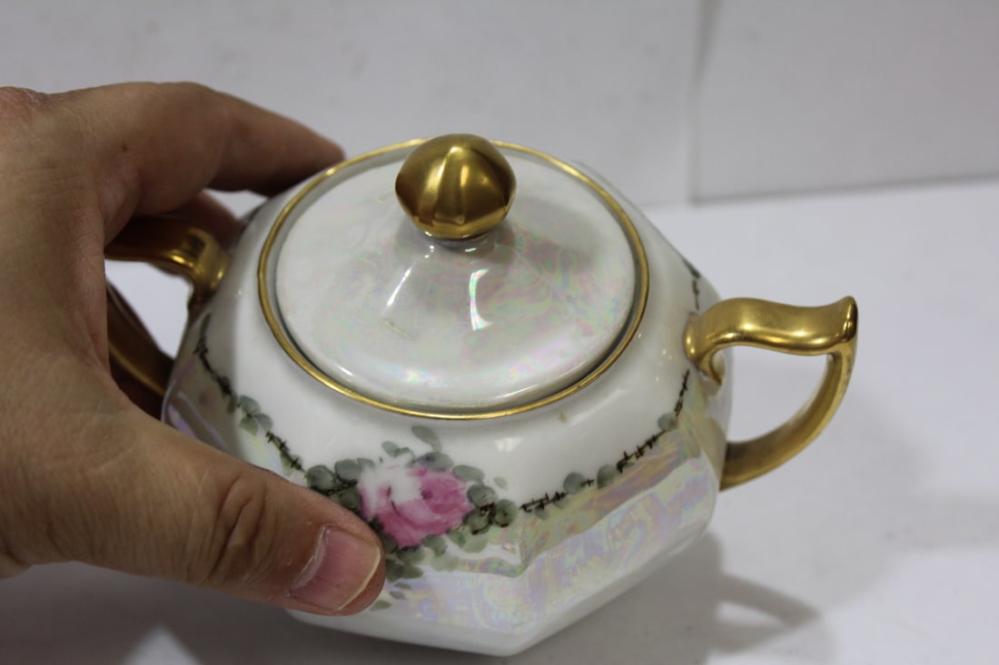 A Lusterware Sugar Container - 4