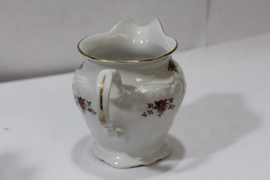 A Ceramic Creamer - 4