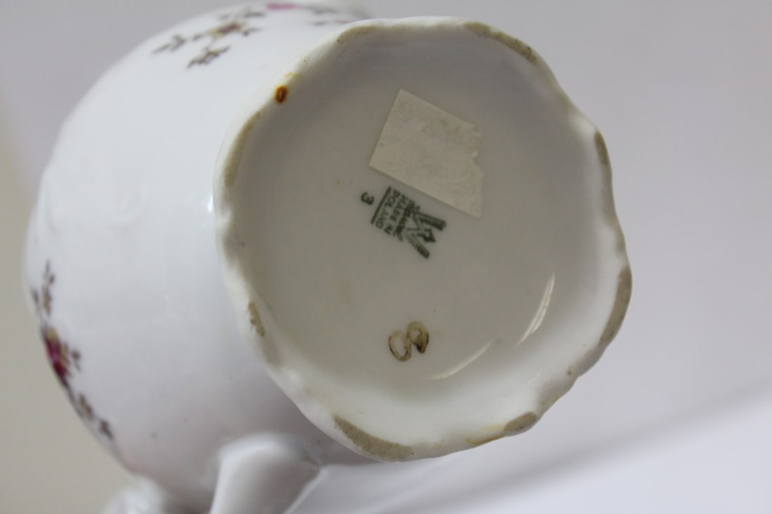 A Ceramic Creamer - 6