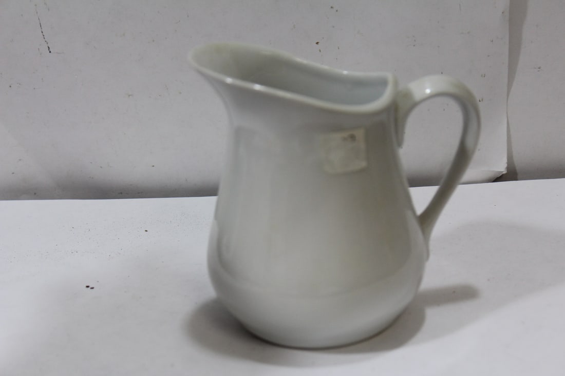 A Ceramic Creamer - 3