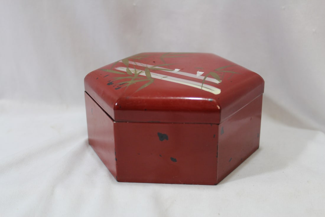 A Japanese Lacquer Stacking Box: largest= 5" in diameter