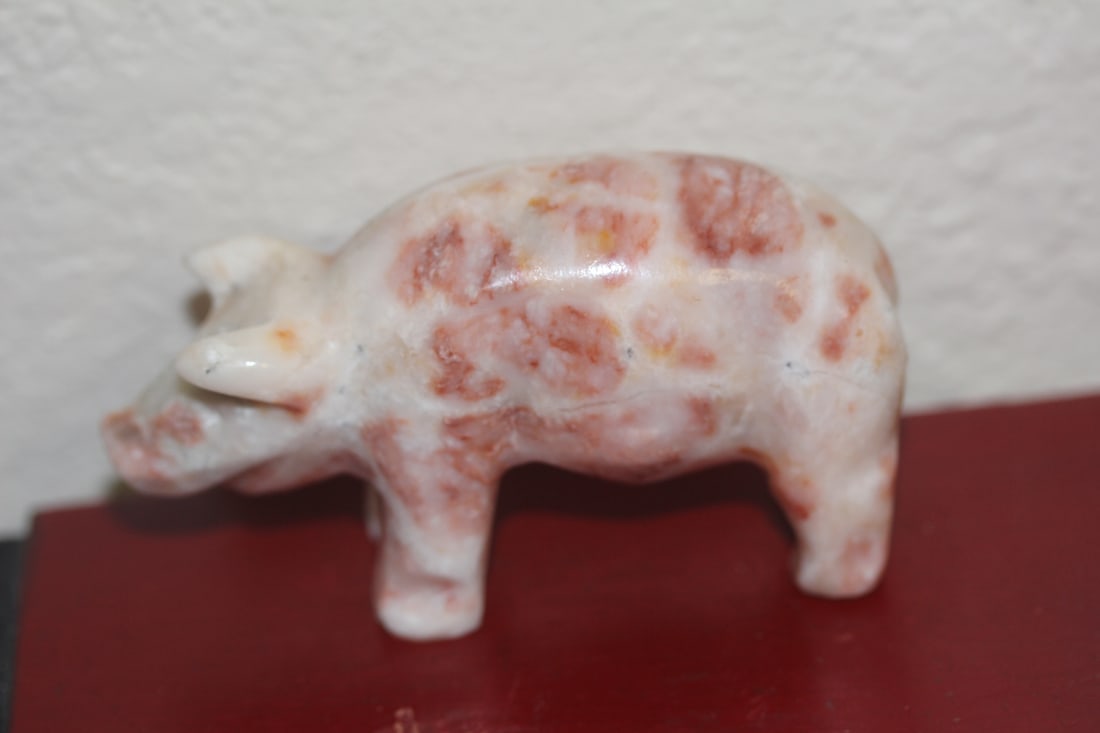 Onyx Pig - 2