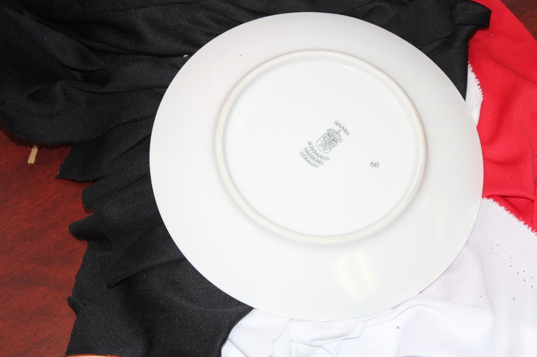 A German Fruit Plate - 3