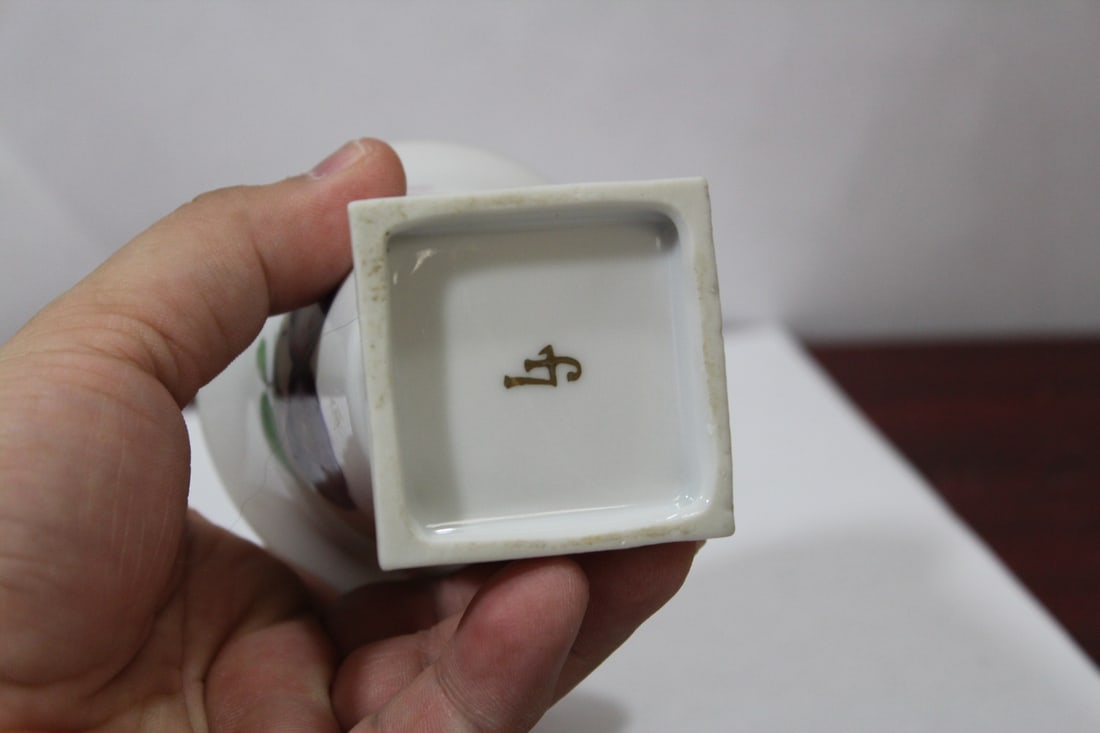 A Signed Cup on Stand - 6