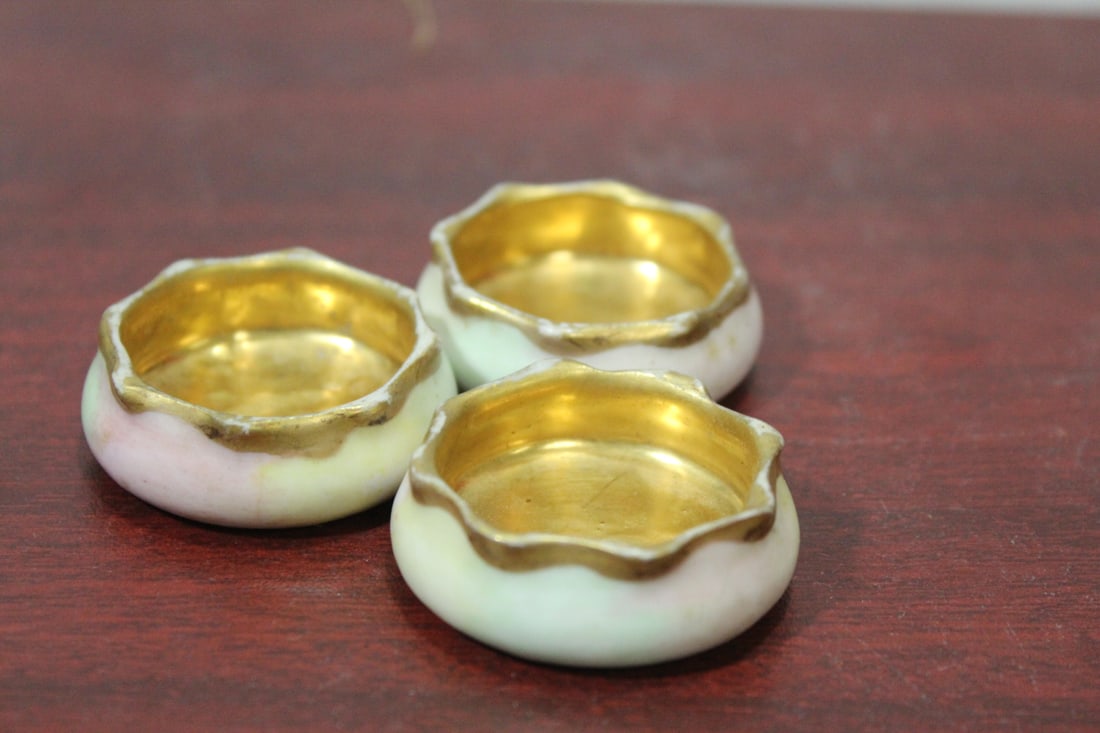 Set of 3 Handpainted Signed ML Salt Dish: ceramic - 1 5/8" across