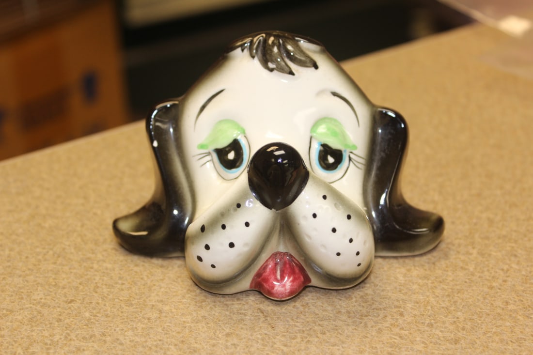 Ceramic Dog Head: 4 1/4" across