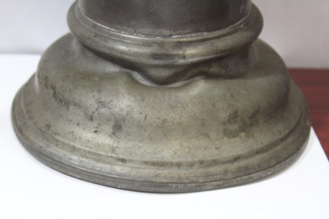 A Presentation Silverplated Teapot - 2