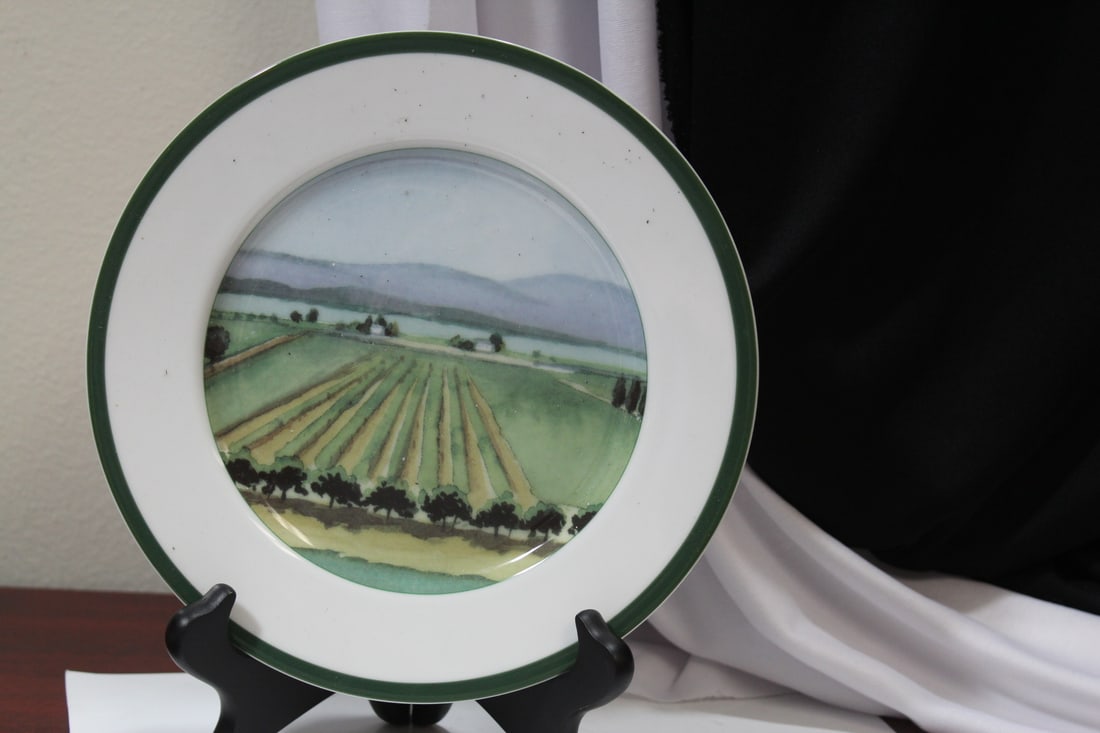 A Sonoma County Plate: 8 1/4" in diameter