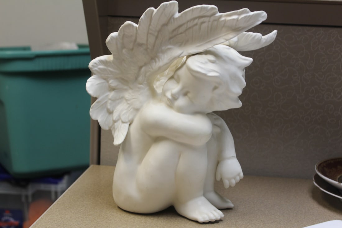 Ceramic Angel: 11" tall