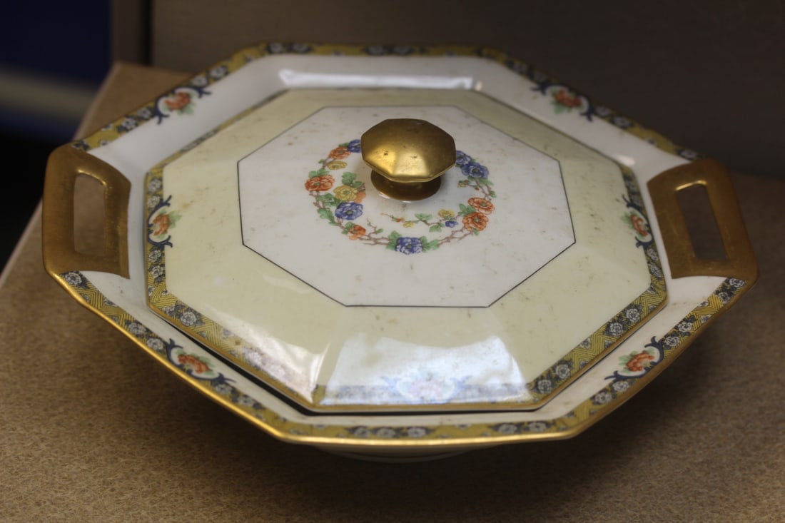 Limoges Two Handle Taureen with Lid: chenenceaux pattern - 10 3/8" in diameter