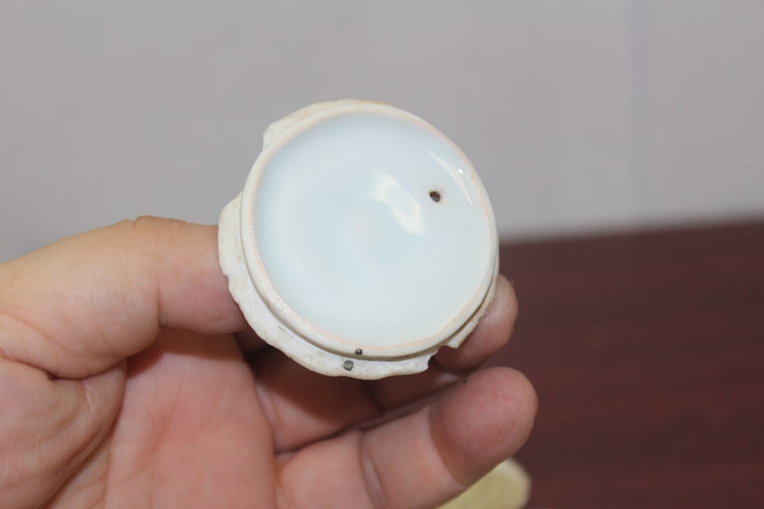 A Ceramic Teapot - 6