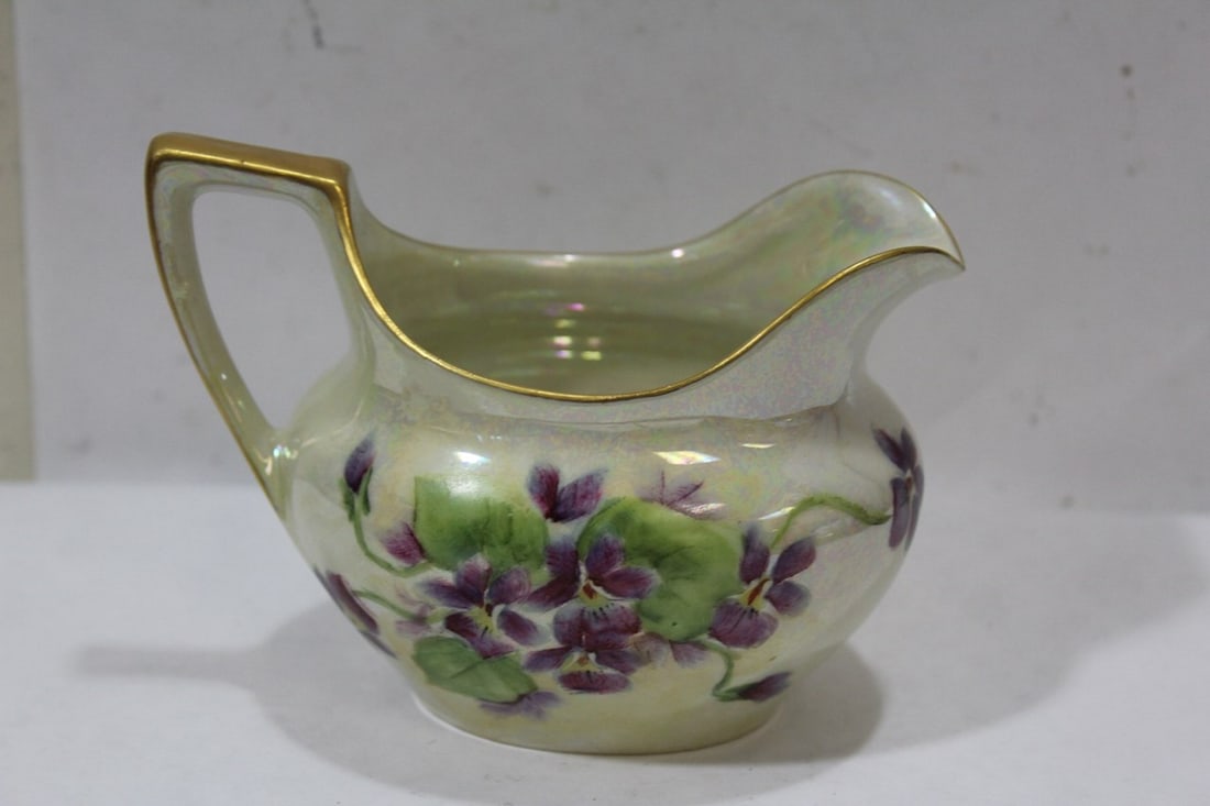 An Antique RS Tillowitz Creamer: artist signed - 4 1/2" across