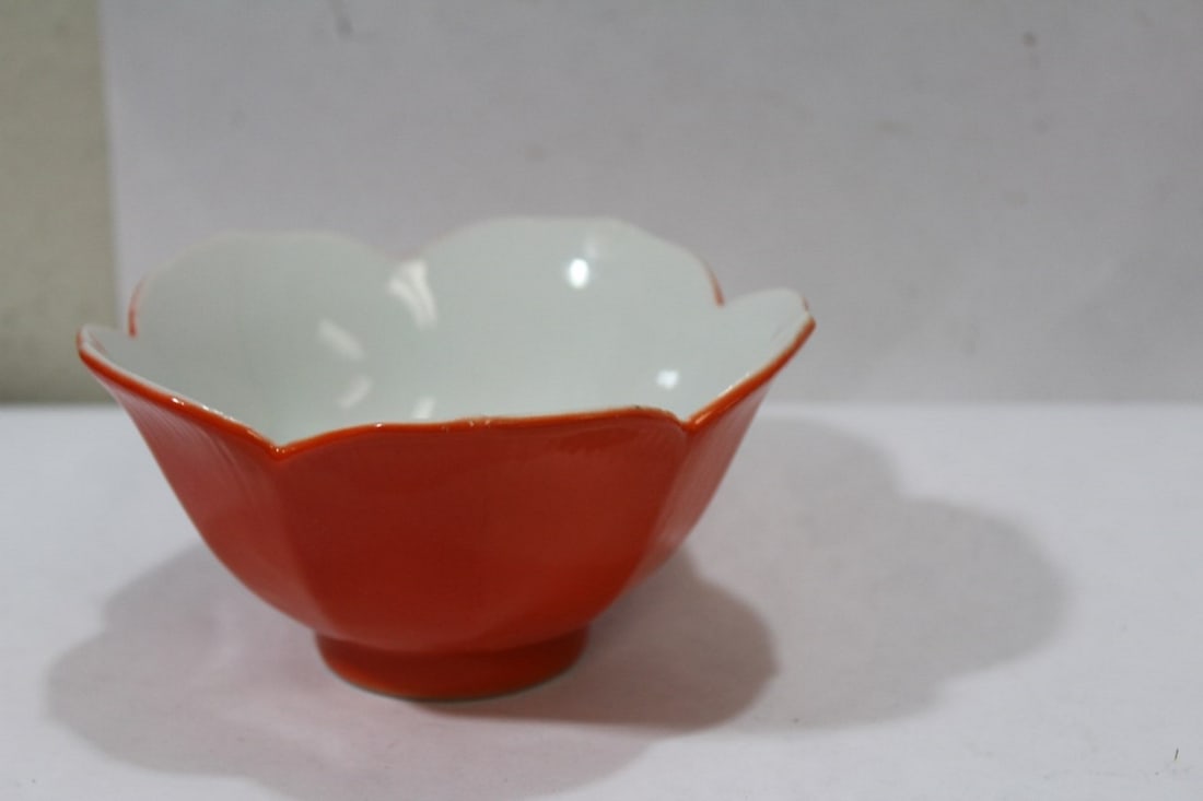 A Japanese Lotus Bowl: please note: some internal chips - 4 1/2" in diameter