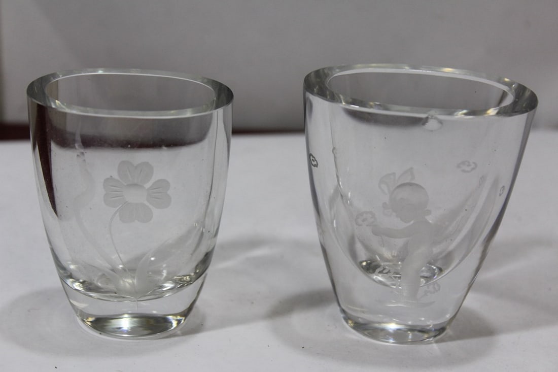 A Lot of Two Small Etched Glass Vases: one signed: Kjellander, Orrefors - please note: signed vase has a chip as shown - taler= 3"