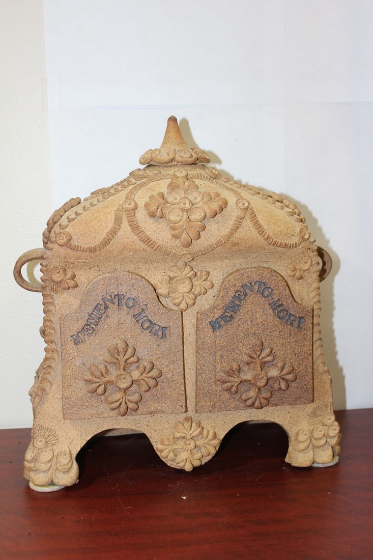 A Helen Bennett Art Pottery House: 13" wide