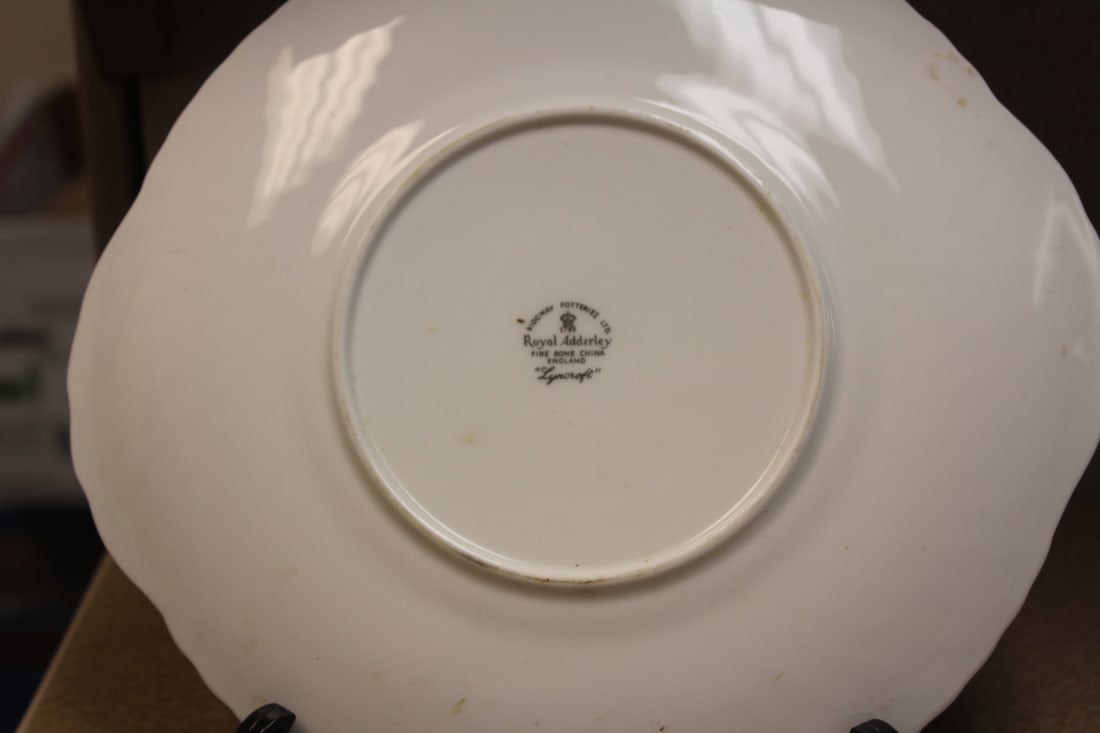 Fine Bone China Serving Plate - 5