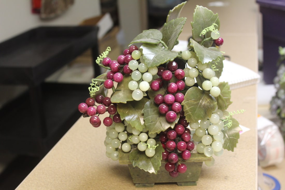 Jade Tree, Jade Pot: approximately 10" tall