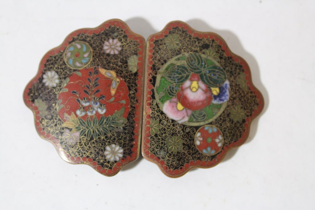An Antique Japanese Cloisonne Belt Buckle: please note: both pieces appears to be fused together - overall= 3" across
