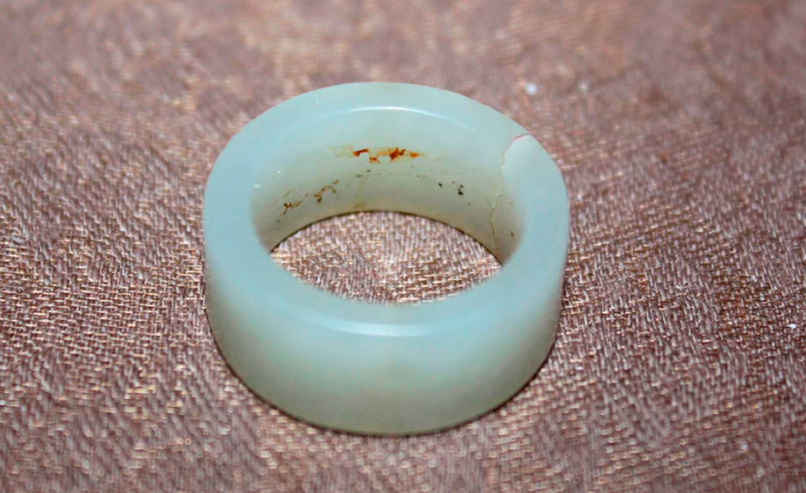 Antique Chinese White Jade Ring: Approximately 1" diameter - Hairline crack but still a nice piece.