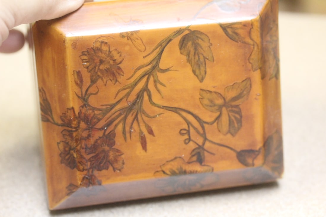 Lacquer Box - 4