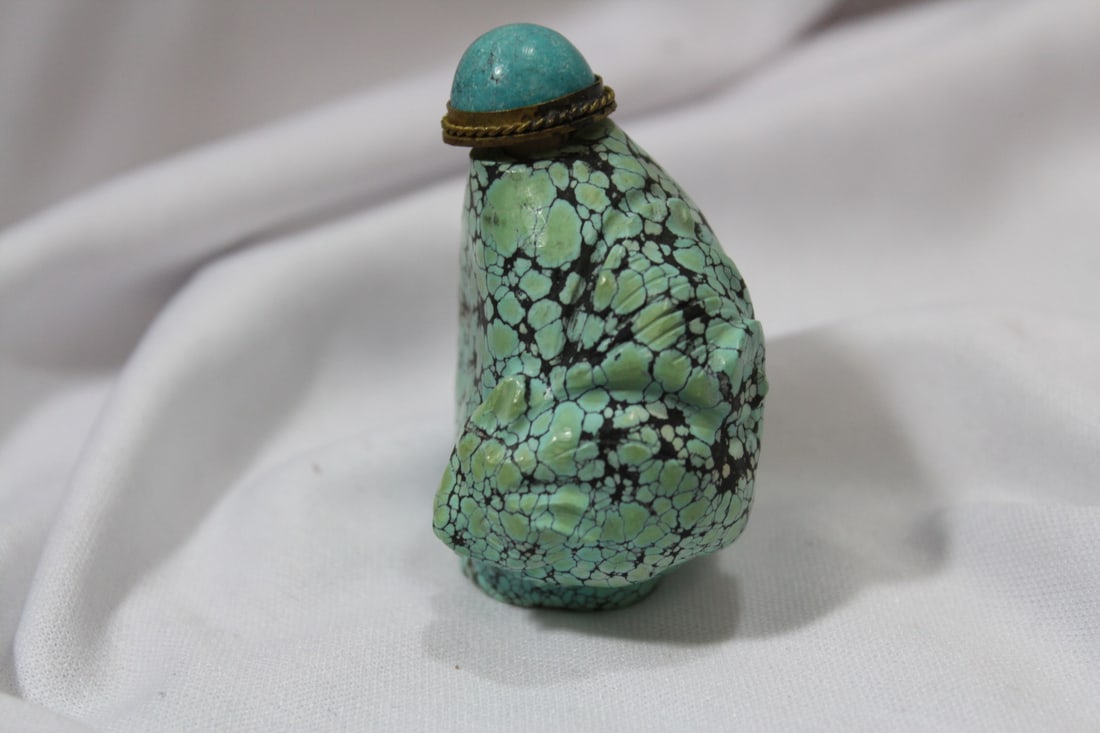 A Turquoise Snuff Bottle - 2