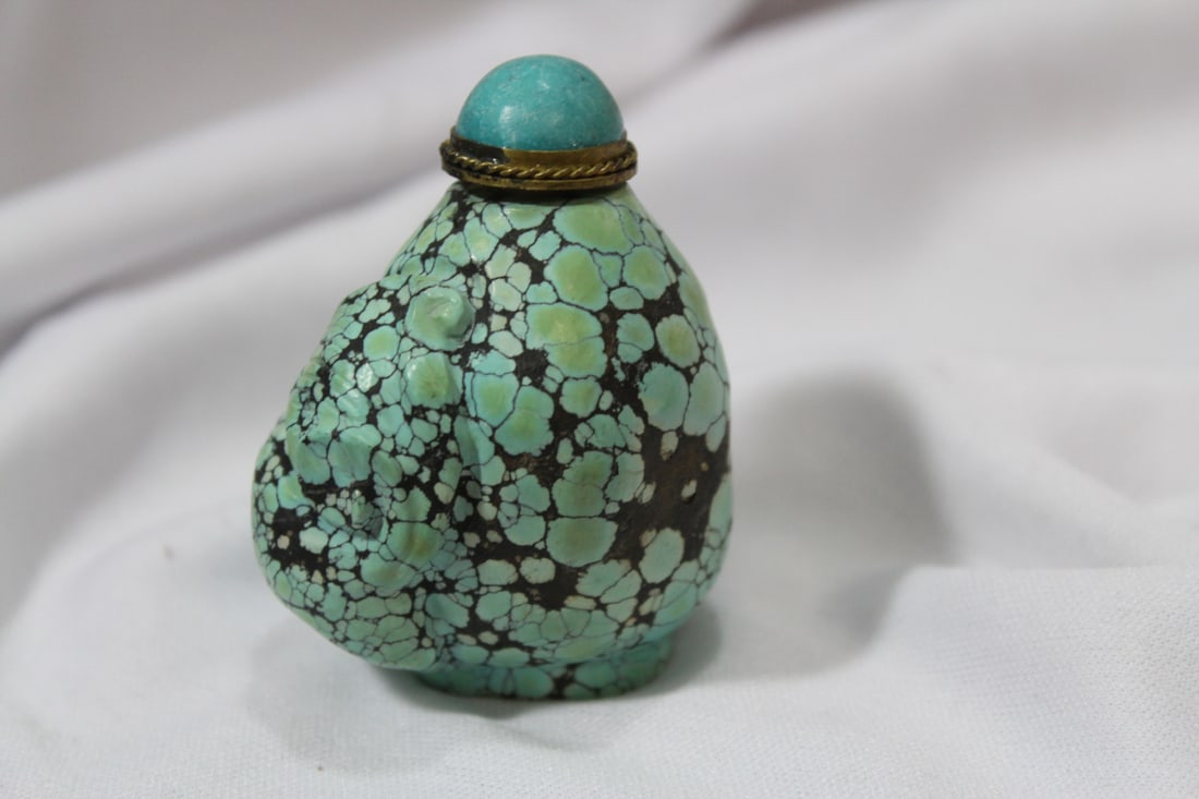 A Turquoise Snuff Bottle - 3