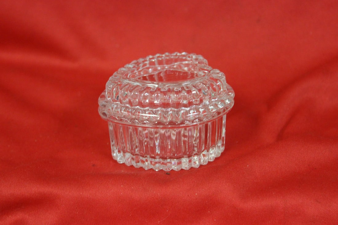 A Glass Heart Shape Trinket Box: 3" long