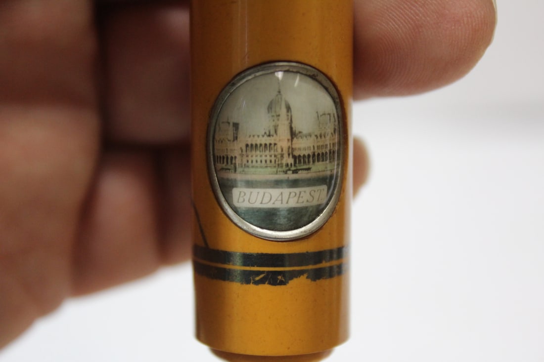 A Tube Container - 3