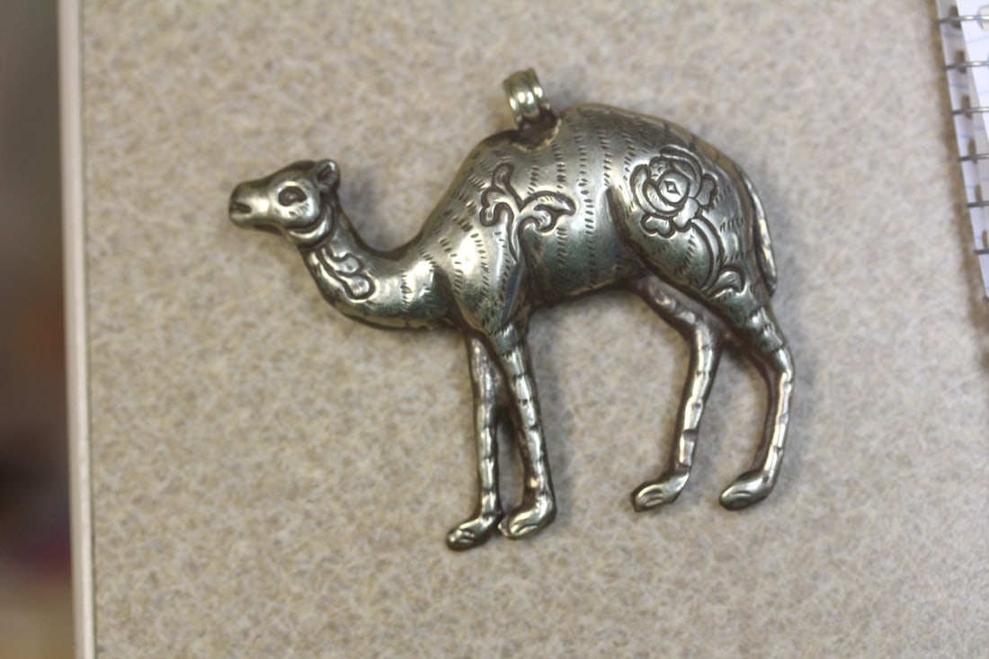 Large Camel Pendant: possibly sterling - 2 3/4" wide by 2 3/8" height