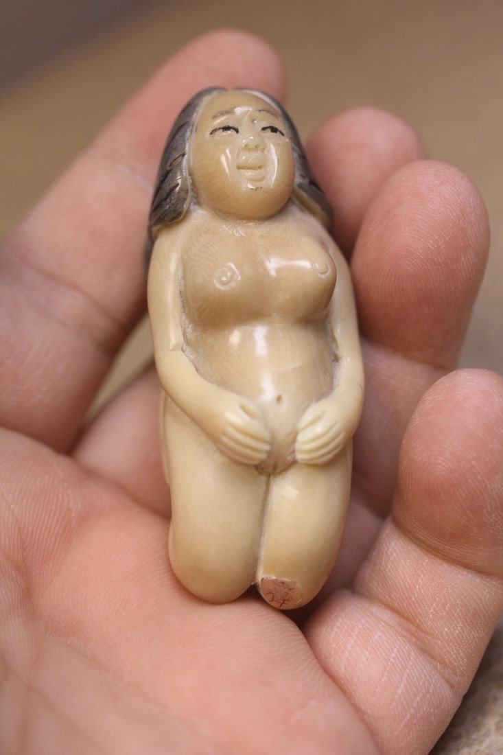Erotica carved Netsuke: Japanese, 2 1/2" long