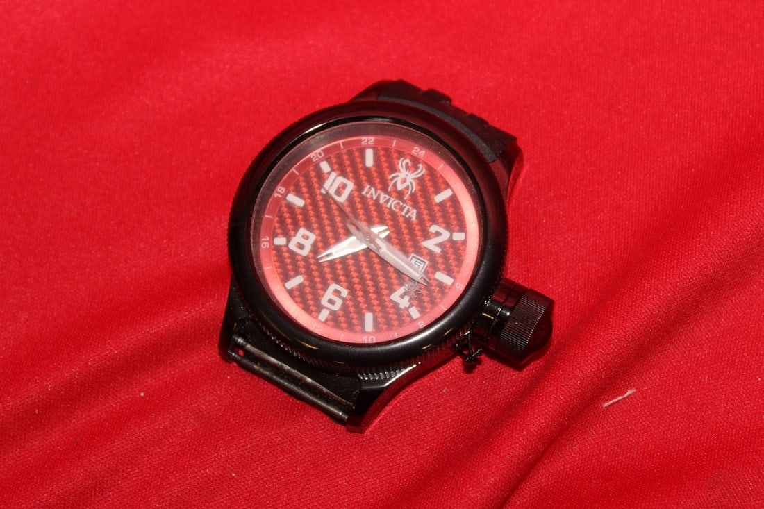 An Invicta Watch - 3