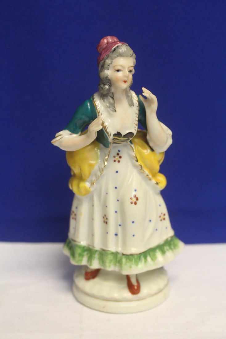 Occupied Japan Figurine: 6 1/2" tall