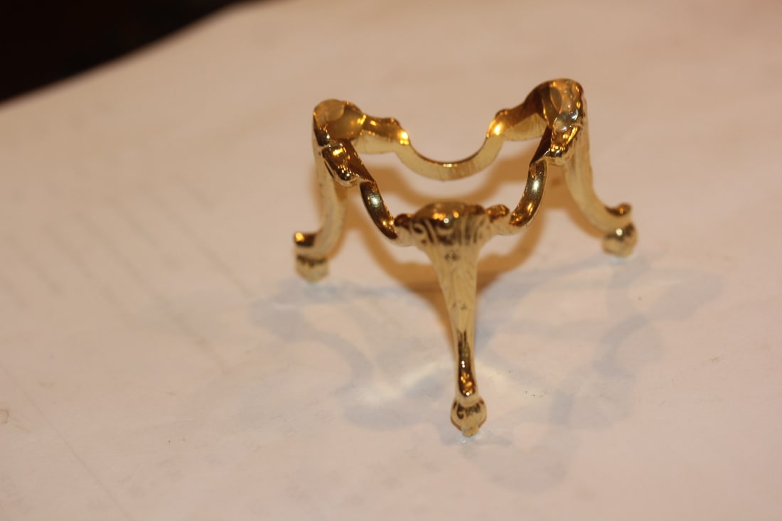 Signed Lacquer Egg - 6