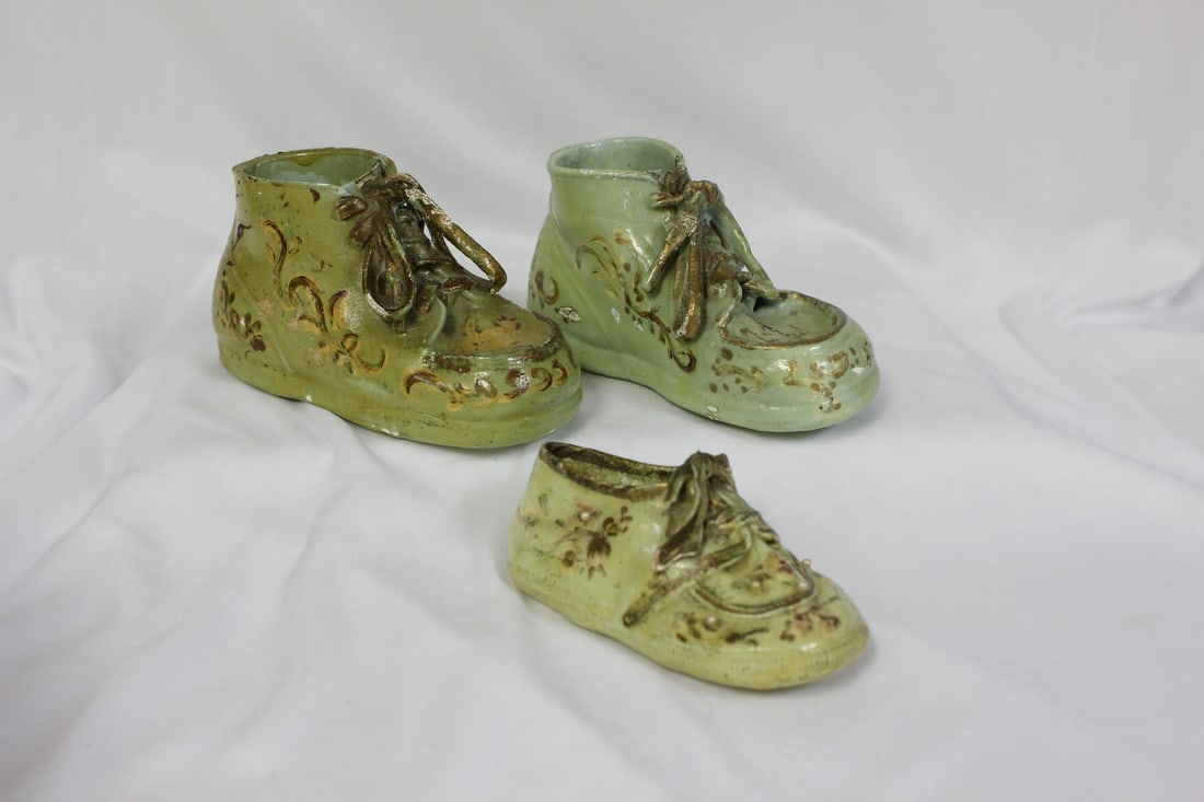 Lot of 3 Vintage Handpainted Shoes: largest= 5 1/2" long