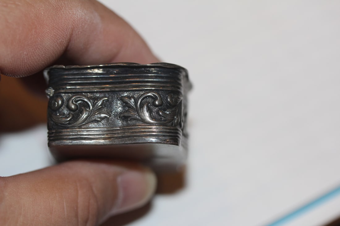Repousse 800 Silver Trinket Box - 4
