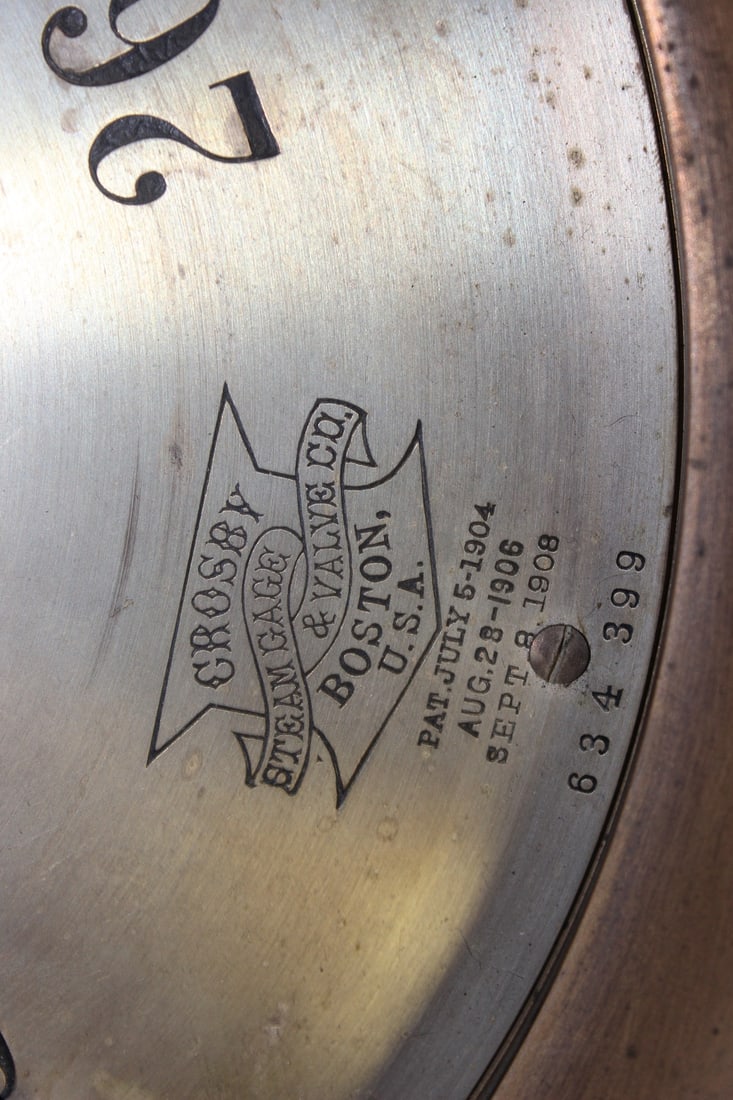 A Large Pressure Gauge - 6