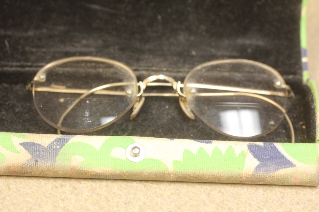 Vintage Gold Filled Spectacles: as shown