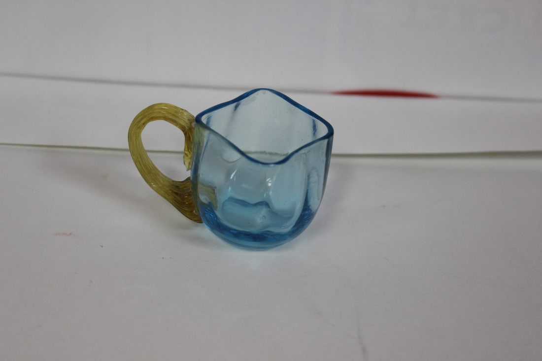 A Miniature Teal Coloured Glass Cup: 1 5/8" tall