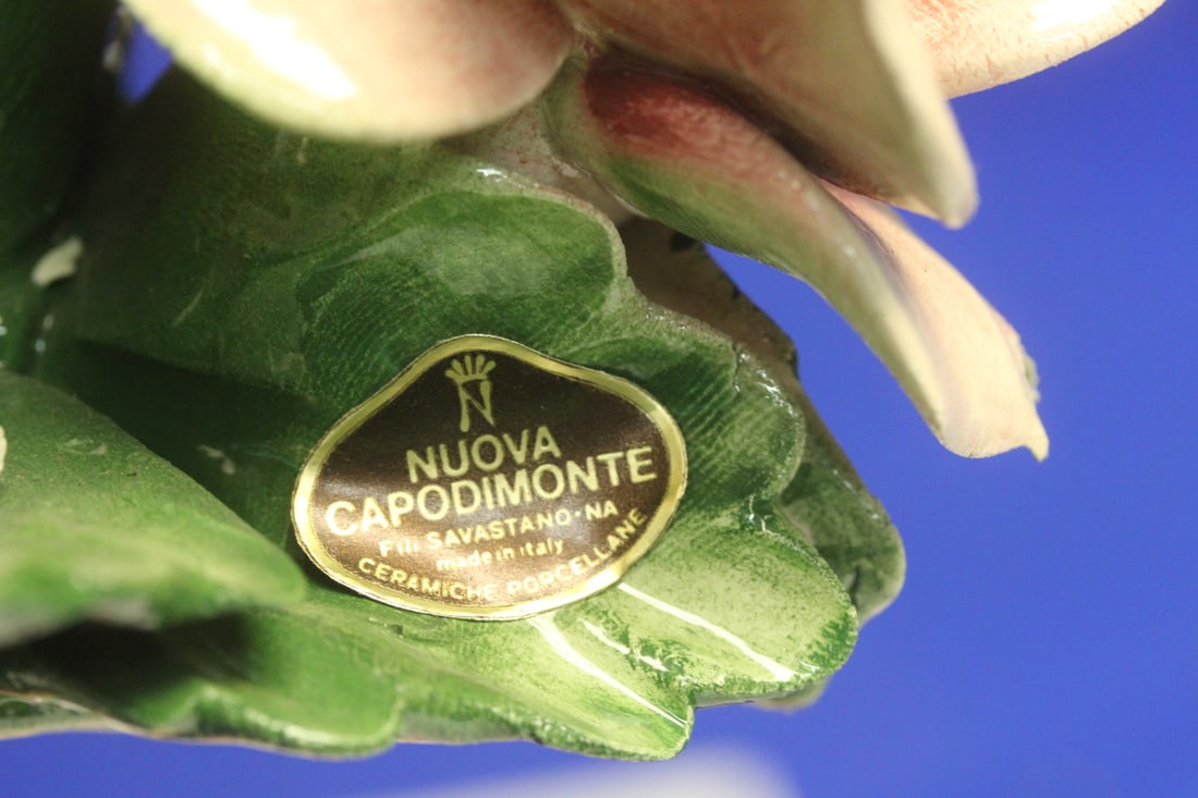 A Ceramic Capodimonte Flower - 2