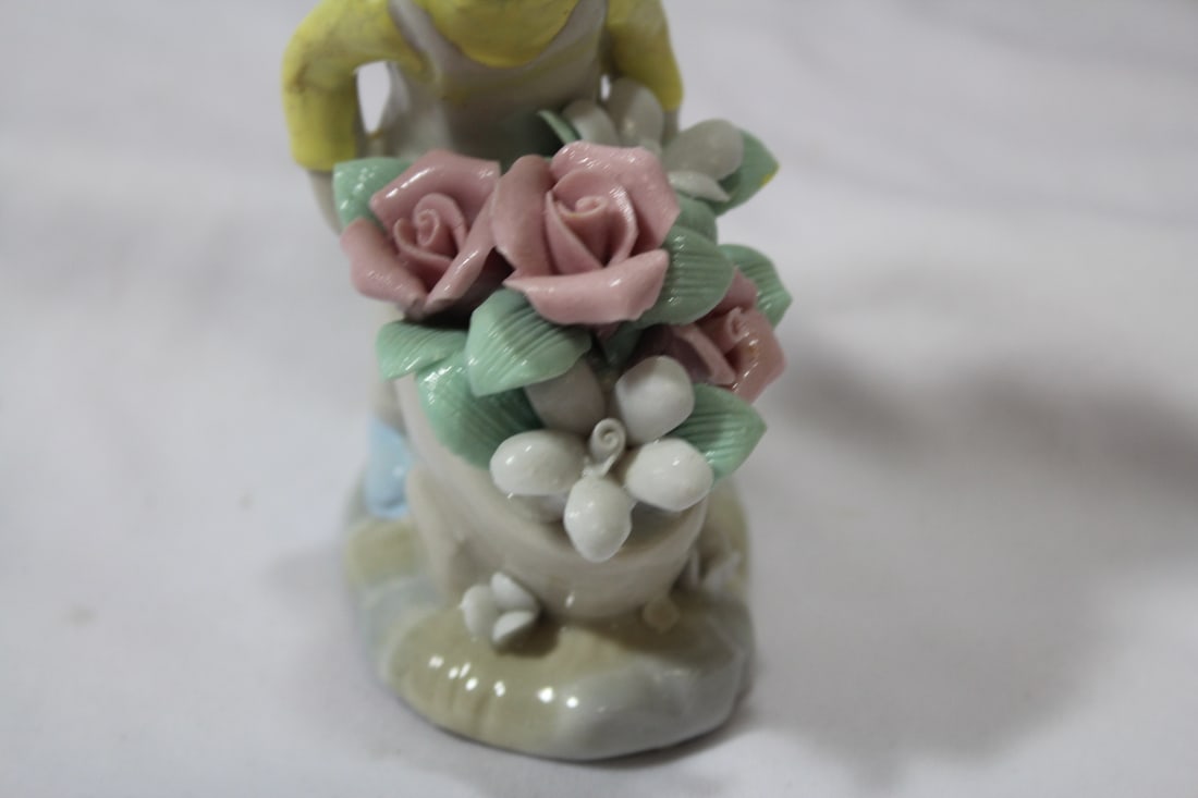 A Ceramic Figurine - 4