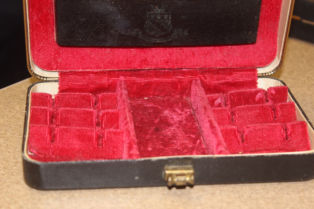 Vintage Leather Case: 7" across